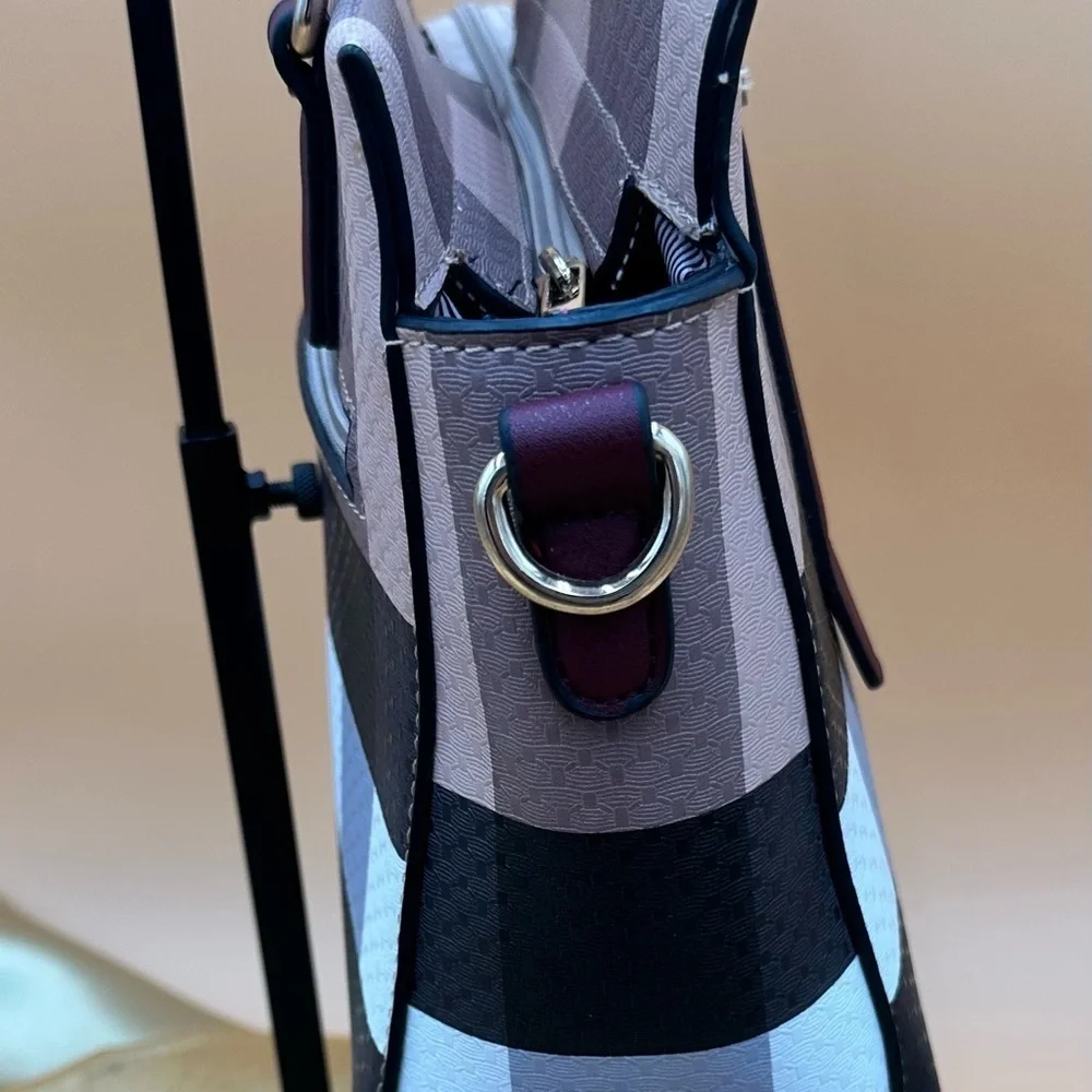 COPY - Unbranded Double Handle Shoulder Bag Black Cream Tan Polyurethane